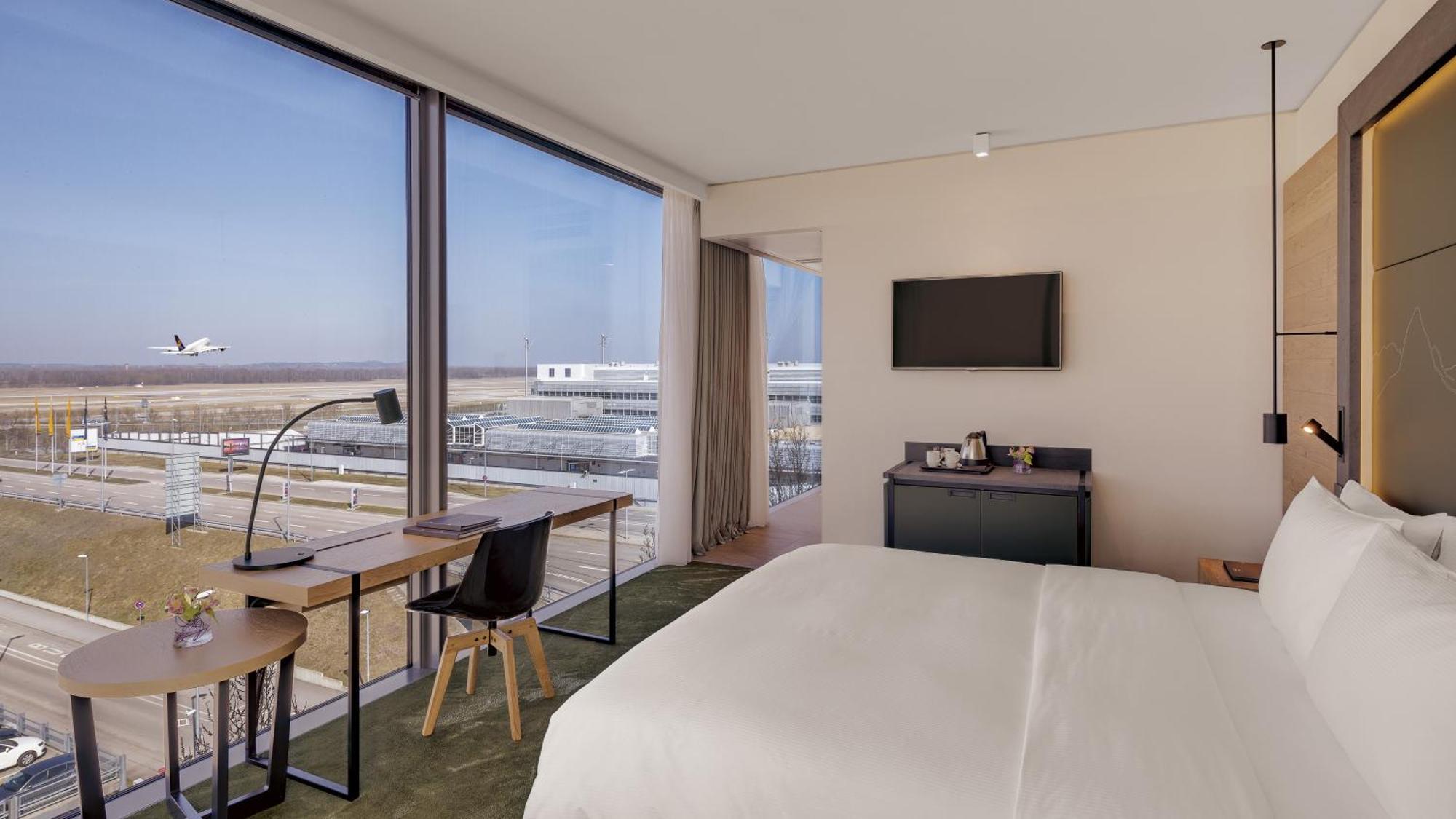 Hilton Munich Airport Hotel Oberding Bagian luar foto